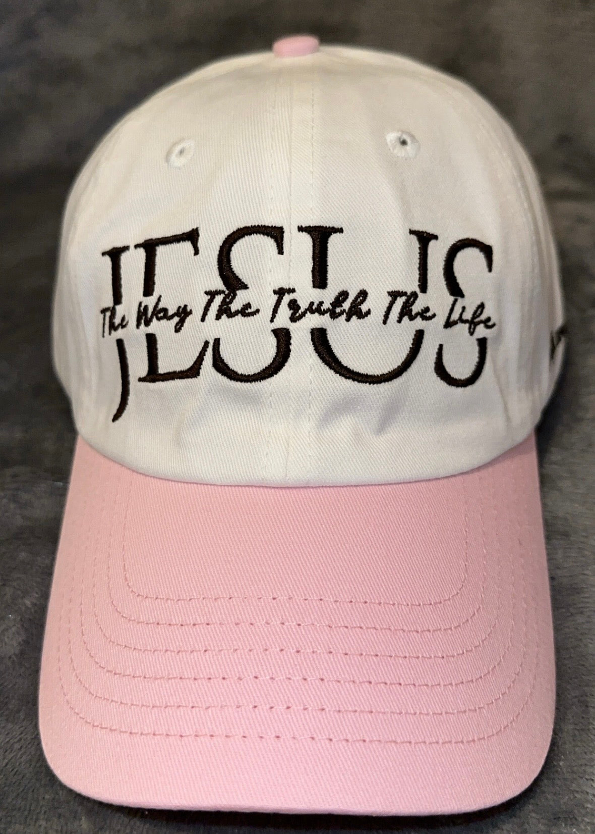 Casquette SOUTH DRIP ''Jesus'' (rose/blanc) SOUTH DRIP